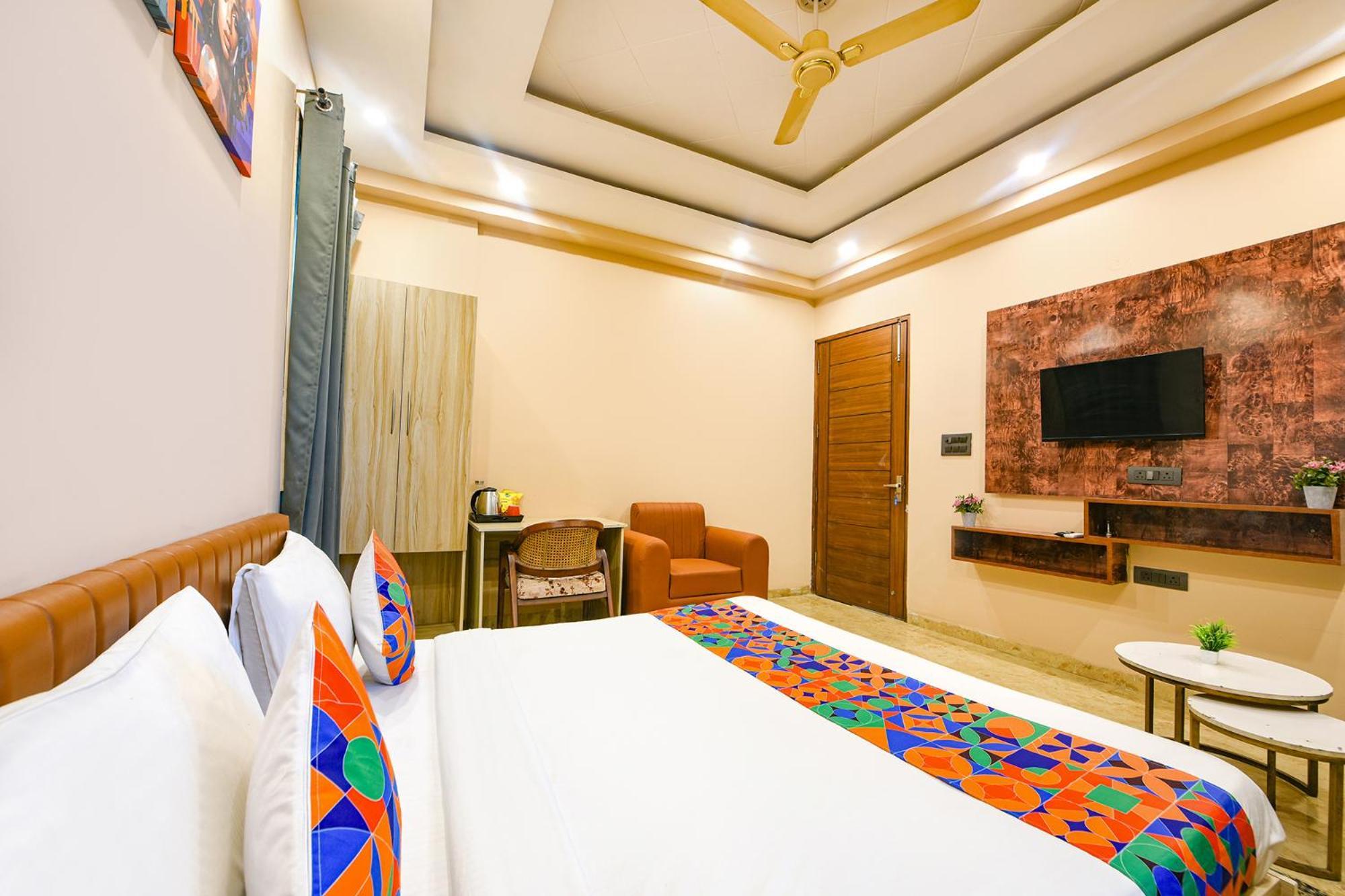 Fabhotel Vibe Noida Zewnętrze zdjęcie